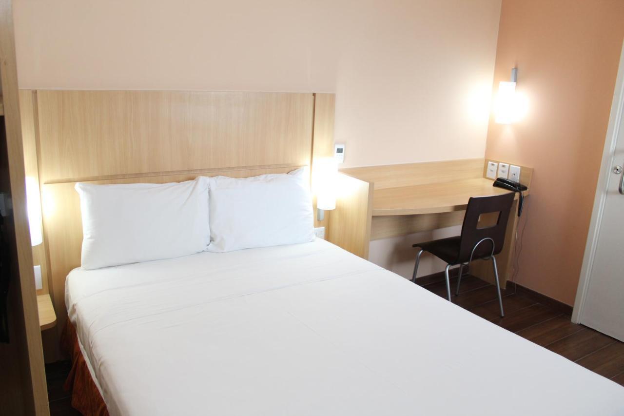 Ibis Feira De Santana Hotel Exterior photo